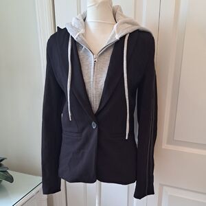 NWOT Evereve Womens Jones St. Blazer Black Stretch Jacket Attached Hood XS